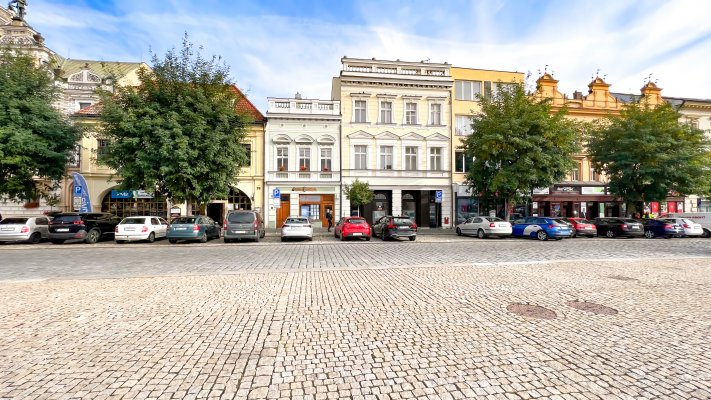 Karlovo náměstí, Kolín